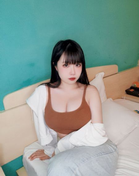 国产运动服与国外品牌_BD国语日韩免费观看