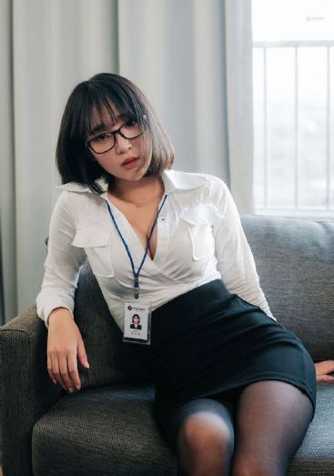 亚洲制服丝袜美腿欧美_蓝光电影完整版在线观看