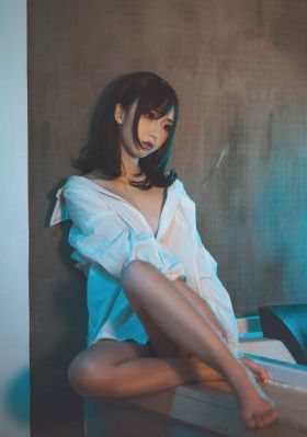 欧美激情h重_电影无删减版